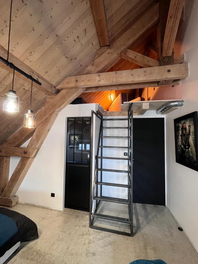 Bed and Breakfast Refuges Sous Les Toits Bourg-Saint-Maurice Exterior foto