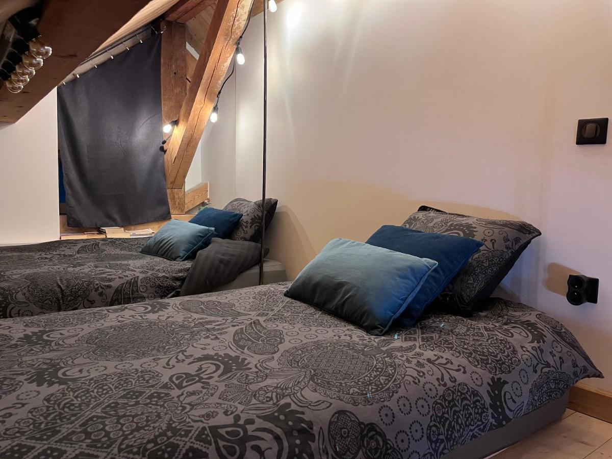 Bed and Breakfast Refuges Sous Les Toits Bourg-Saint-Maurice Exterior foto