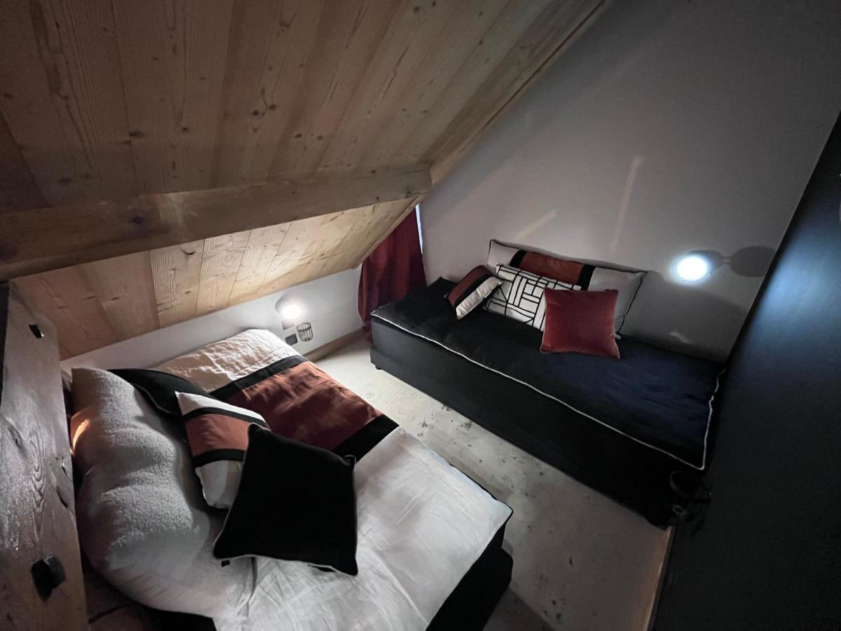 Bed and Breakfast Refuges Sous Les Toits Bourg-Saint-Maurice Exterior foto