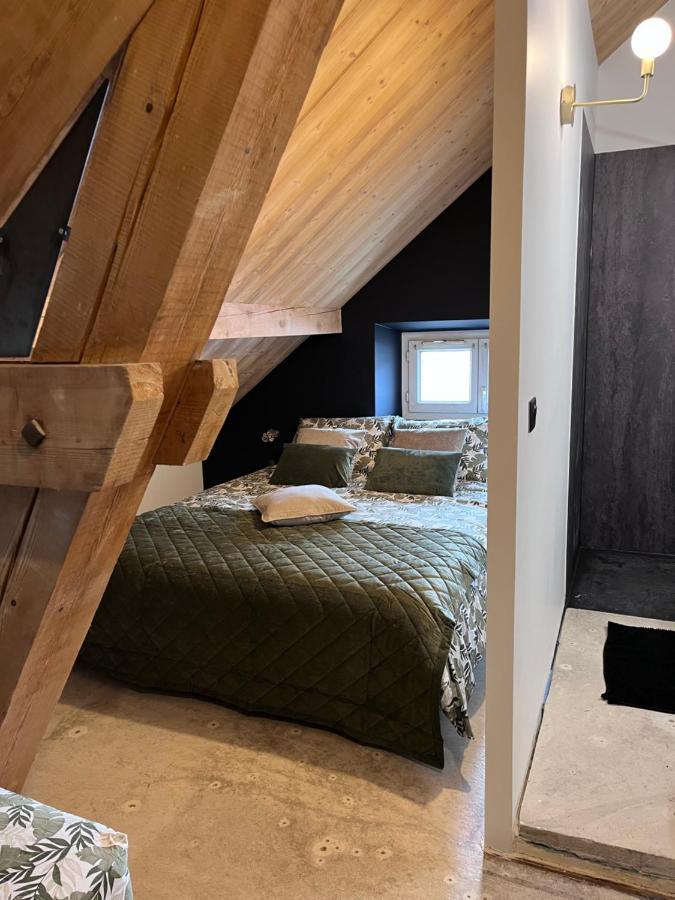 Bed and Breakfast Refuges Sous Les Toits Bourg-Saint-Maurice Exterior foto